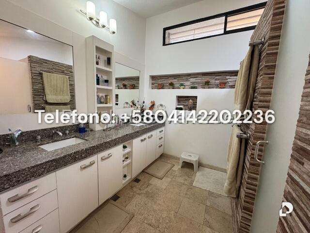 Casa en La Lagunita Country Club, Caracas – 18