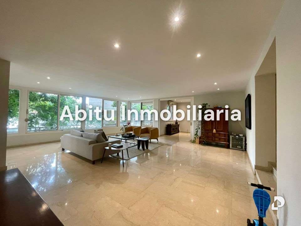 Apartamento en La Castellana, Caracas – 2