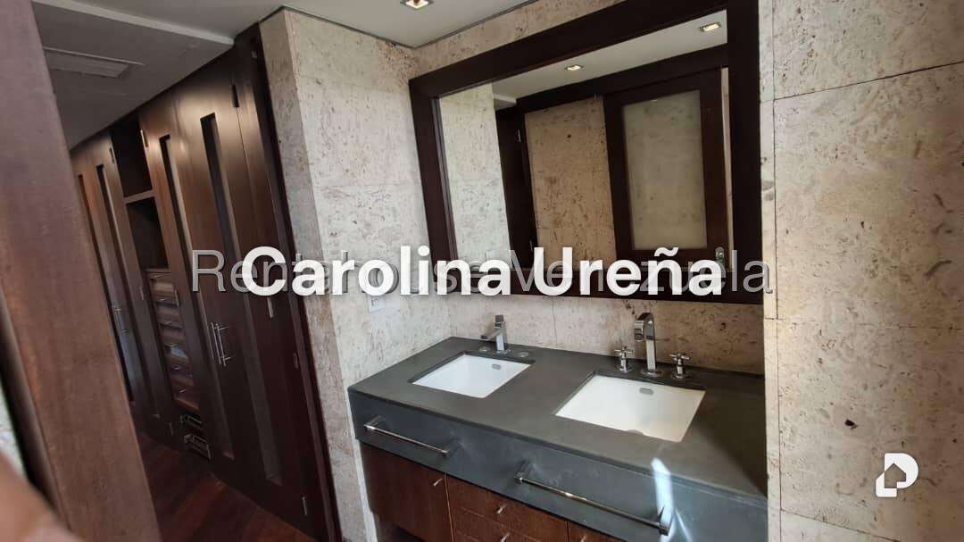 Apartamento en Colinas de Valle Arriba, Caracas – 11