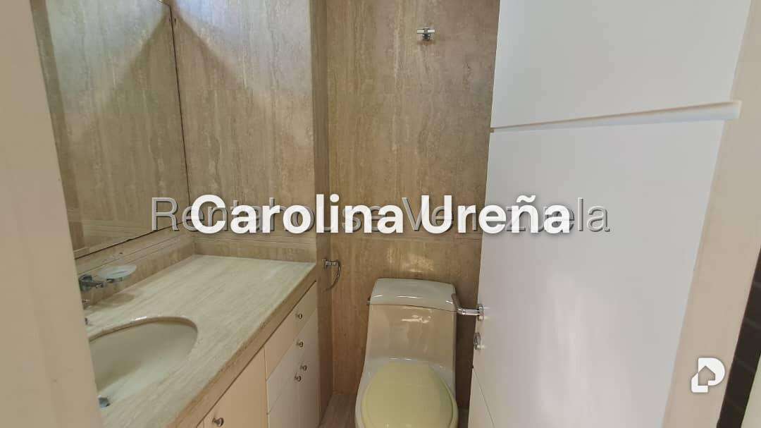 Apartamento en Colinas de Valle Arriba, Caracas – 18