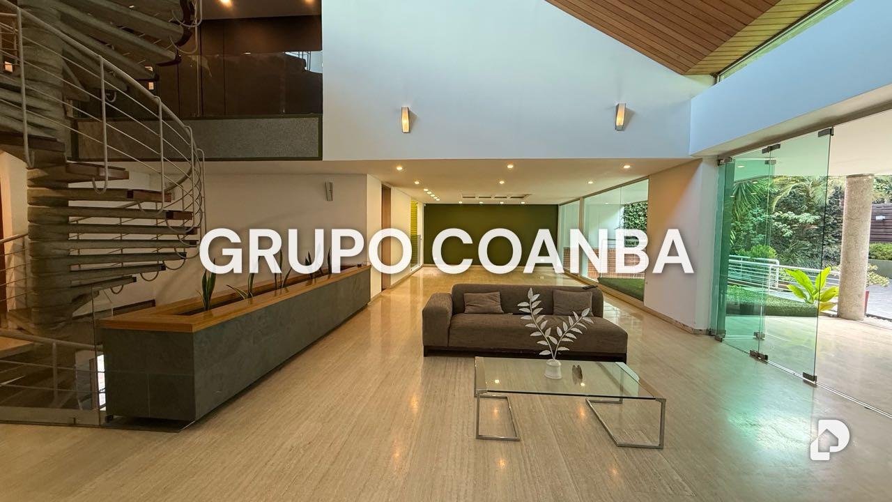 Casa en Los Palos Grandes, Caracas – 2