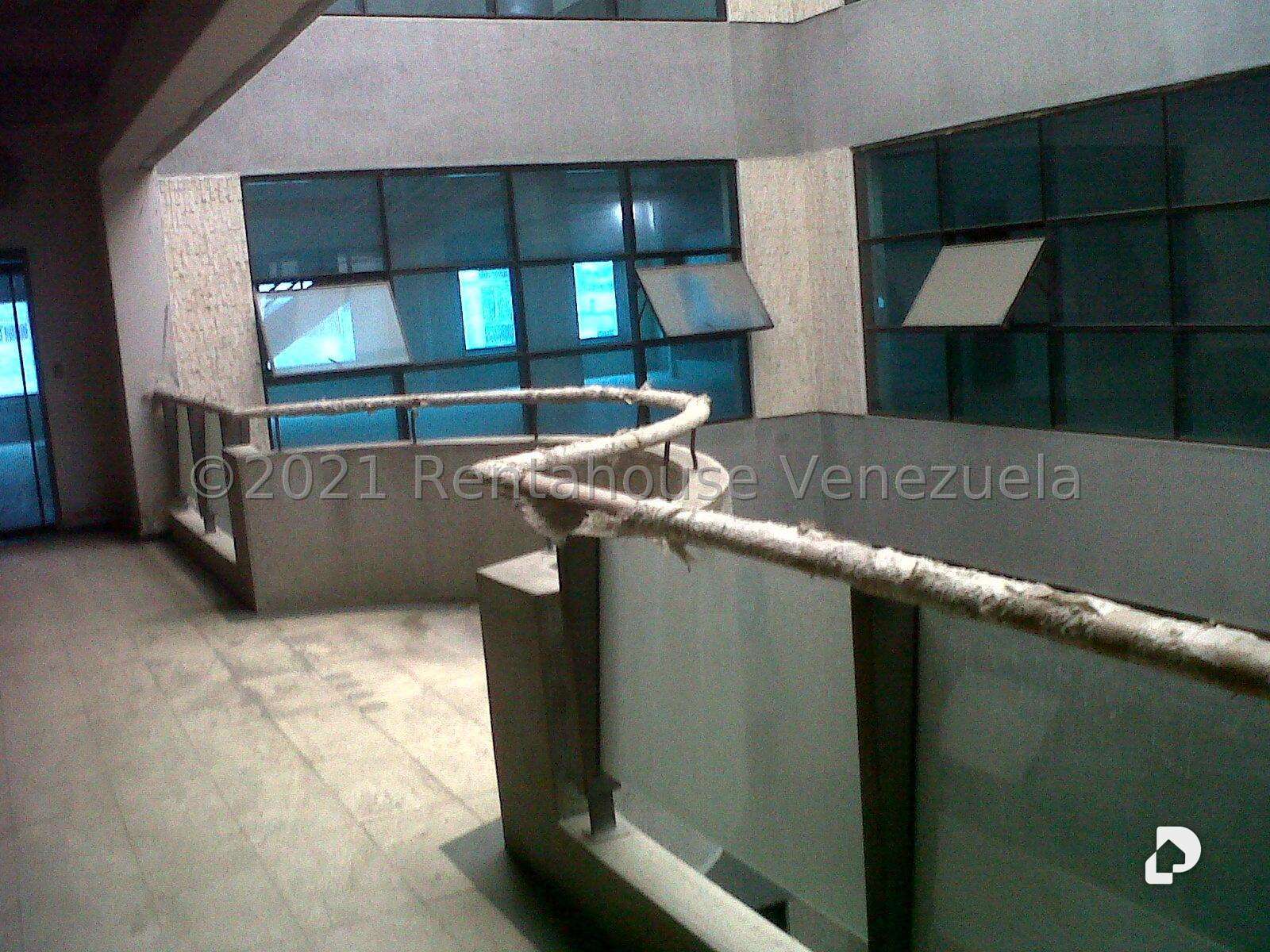 Edificio en Sabana Grande, Caracas – 7