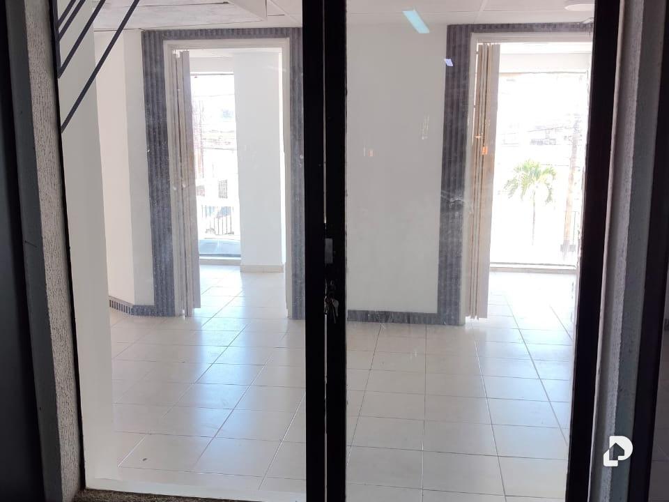Office in Urbanización El Penonal, Lechería – 5