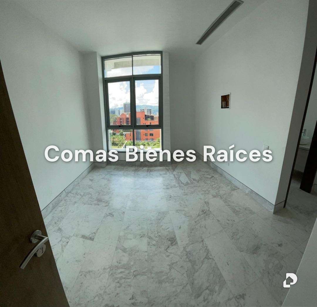 Apartment in La Castellana, Caracas – 13