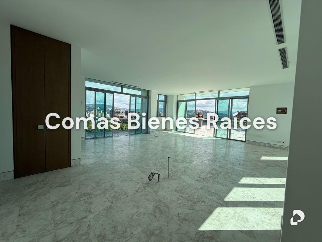 Apartment in La Castellana, Caracas – 2