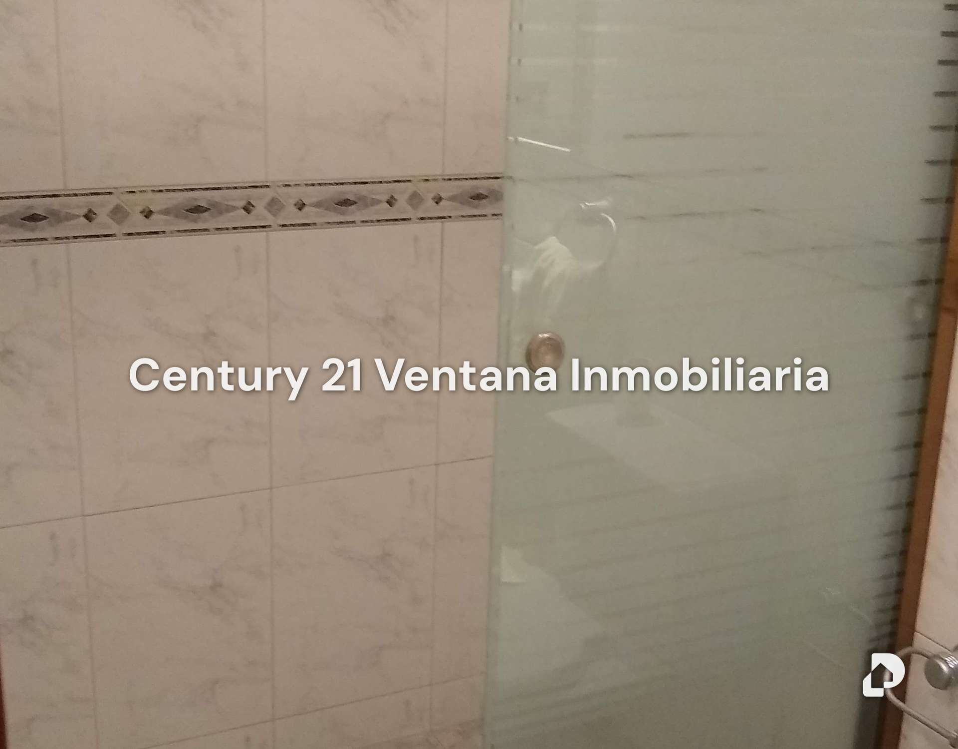 Casa en Santa Cecilia, Caracas – 3
