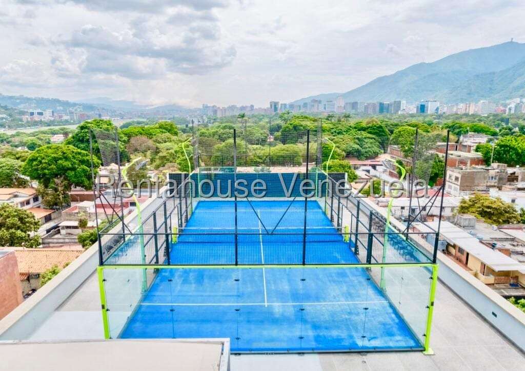 Edificio en Los Ruices, Caracas