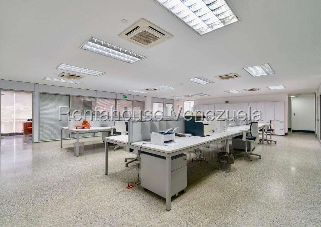 Edificio en Los Ruices, Caracas