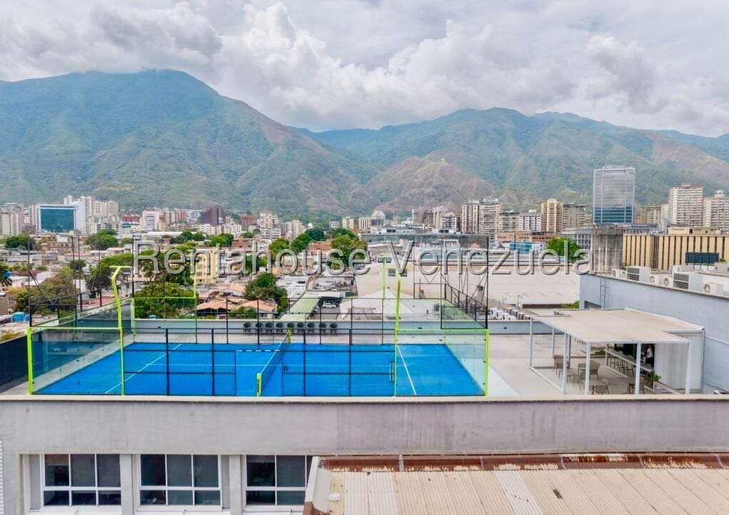 Edificio en Los Ruices, Caracas