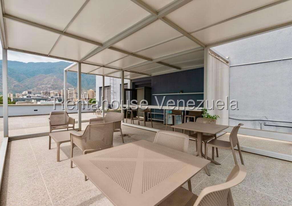 Edificio en Los Ruices, Caracas