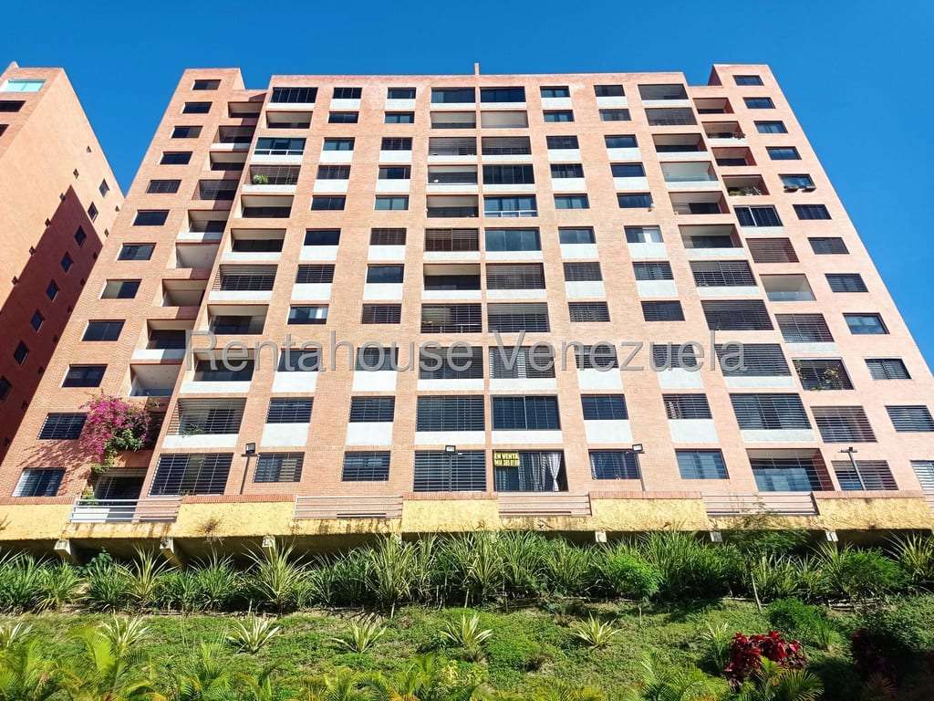 Apartment in Colinas de La Tahona, Caracas - 1