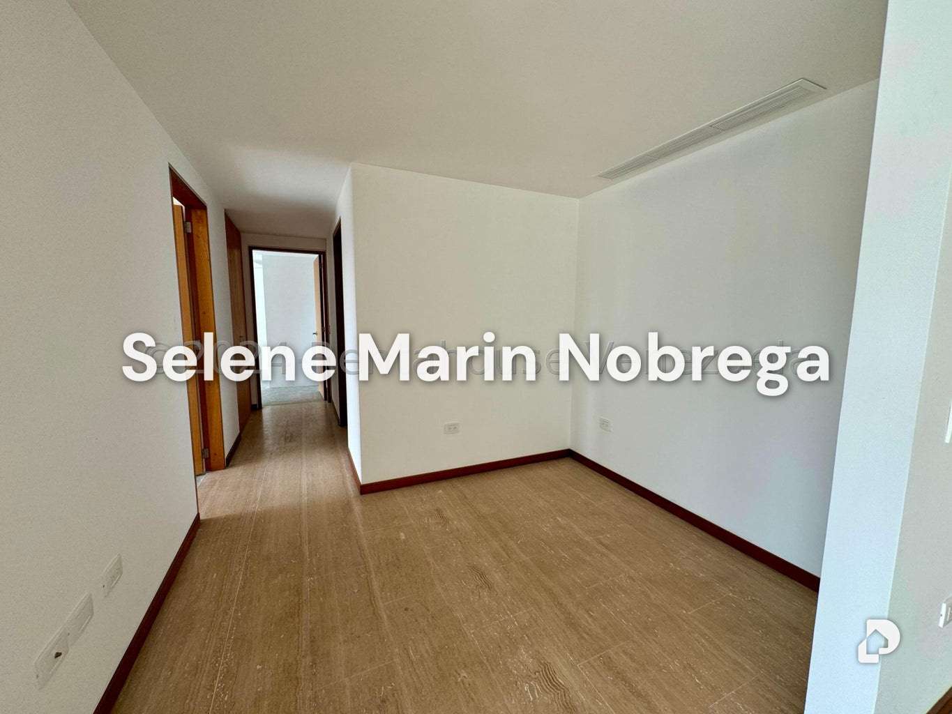 Apartamento en Lomas de Las Mercedes, Caracas – 11
