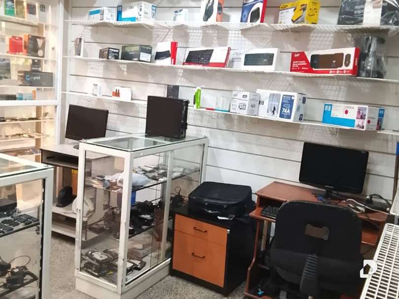 Local comercial en La Candelaria, Caracas – 3