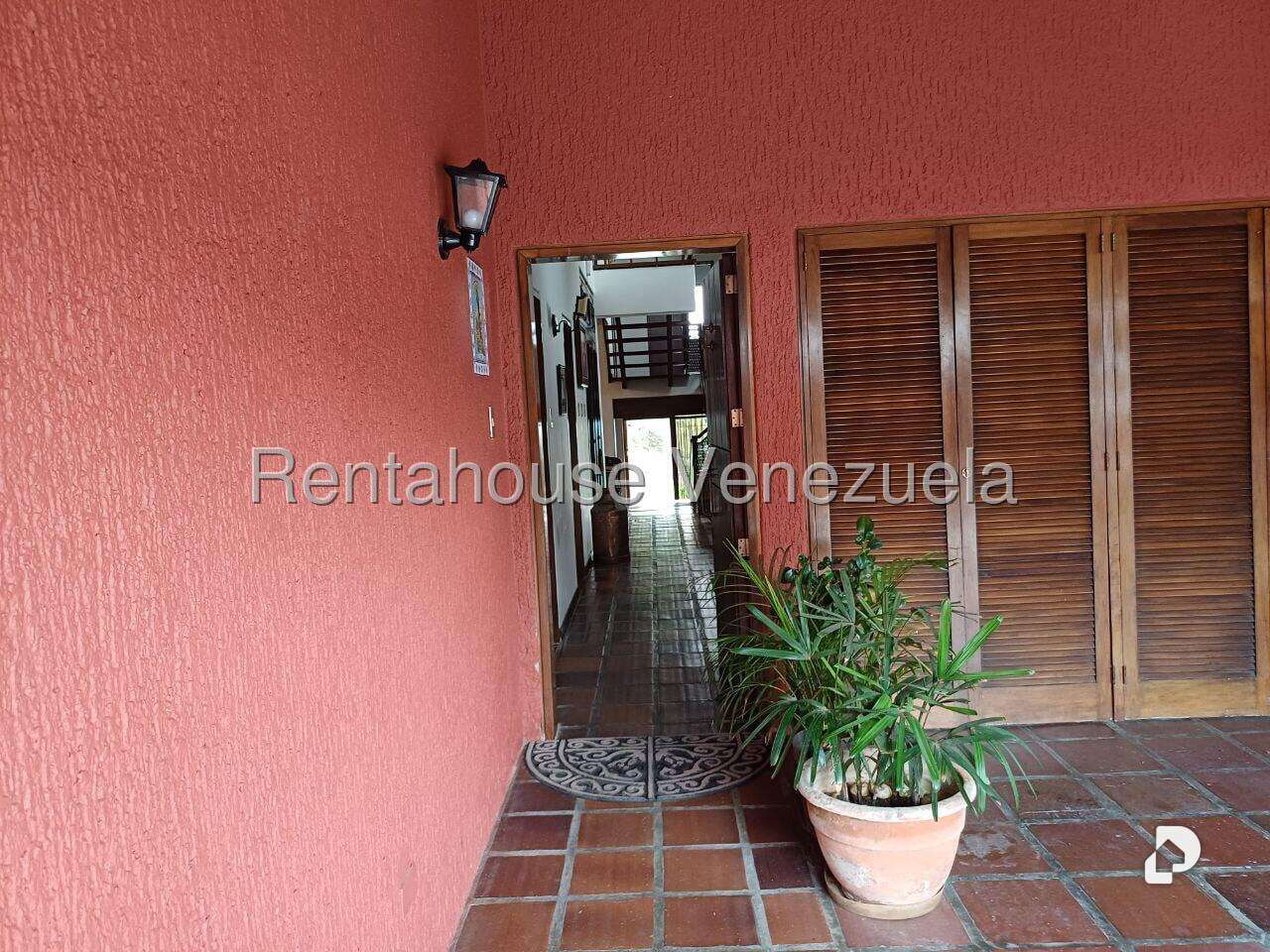 Casa en La Lagunita Country Club, Caracas – 48