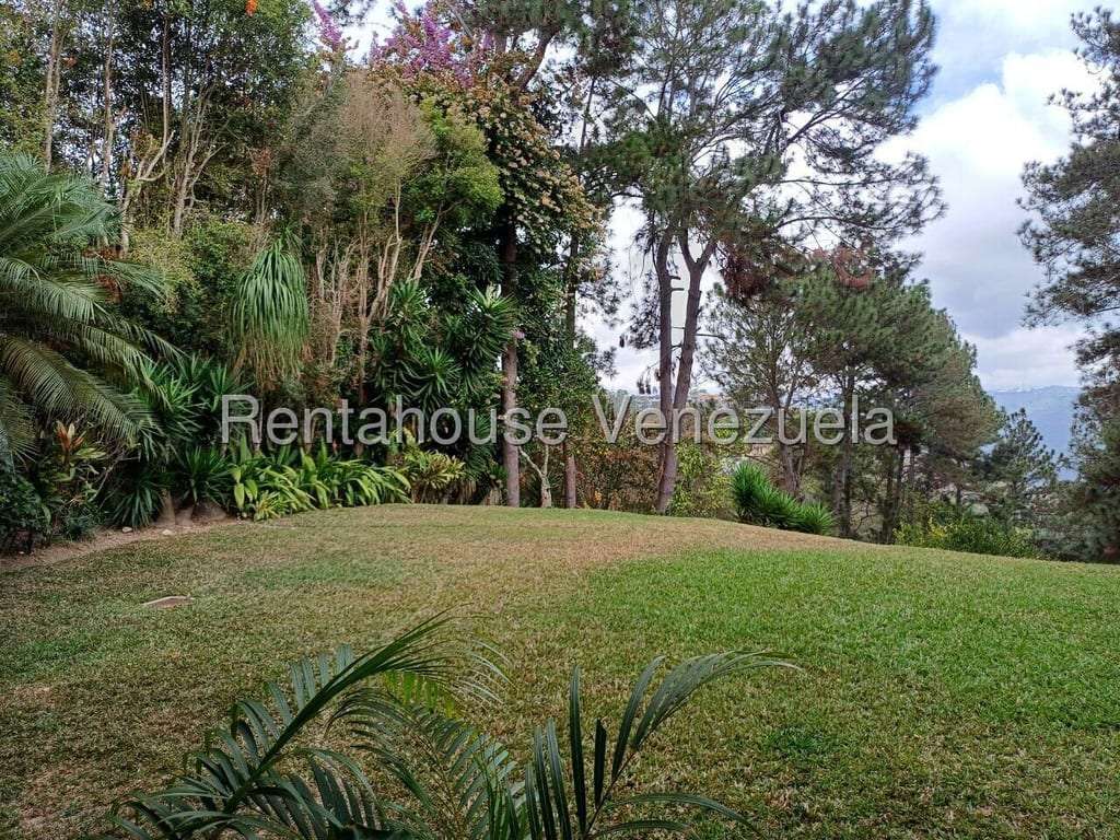 Casa en La Lagunita Country Club, Caracas