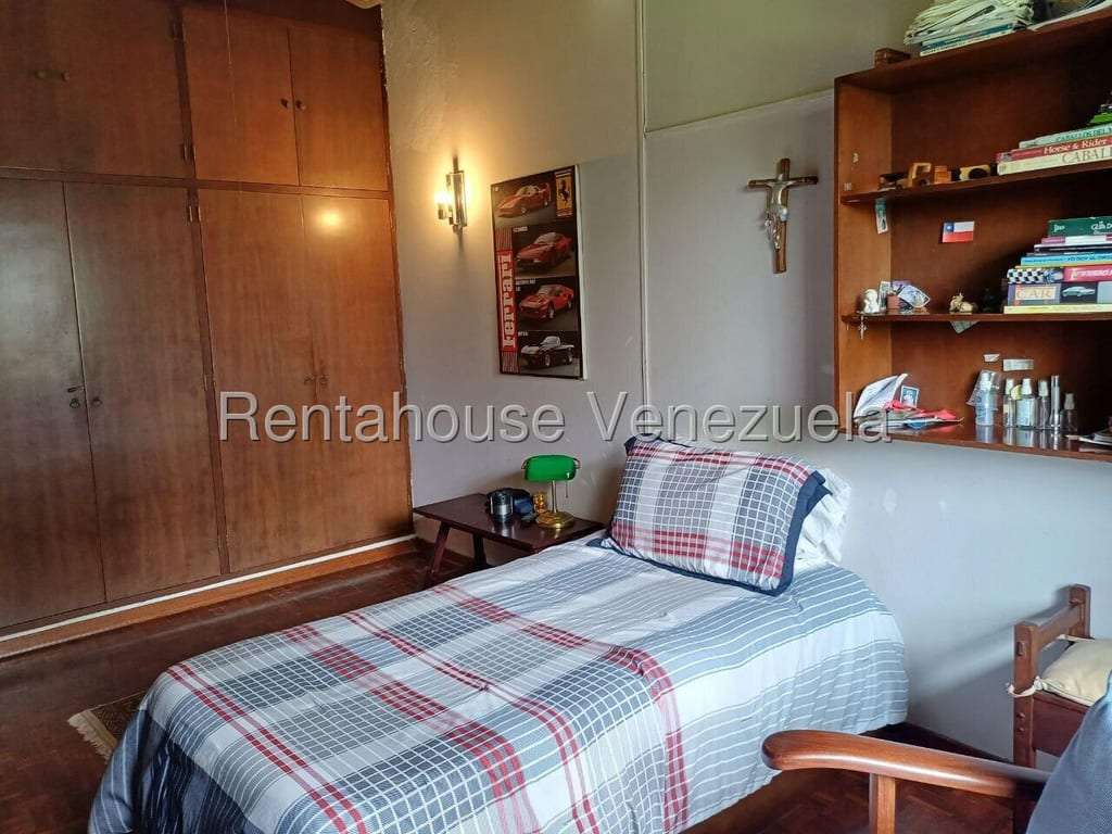 Casa en La Lagunita Country Club, Caracas