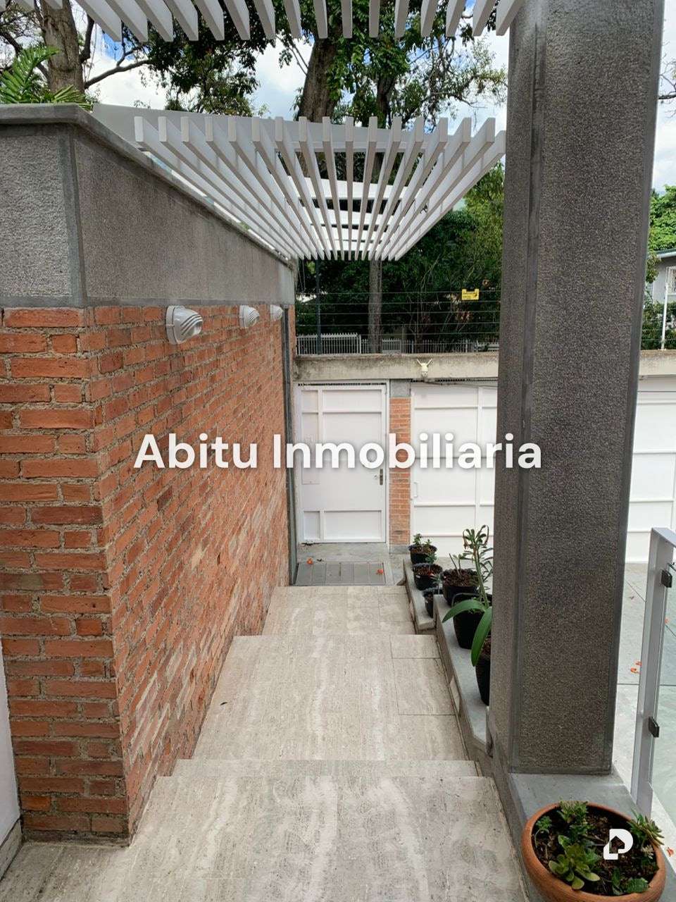 Casa en La Floresta, Caracas – 6