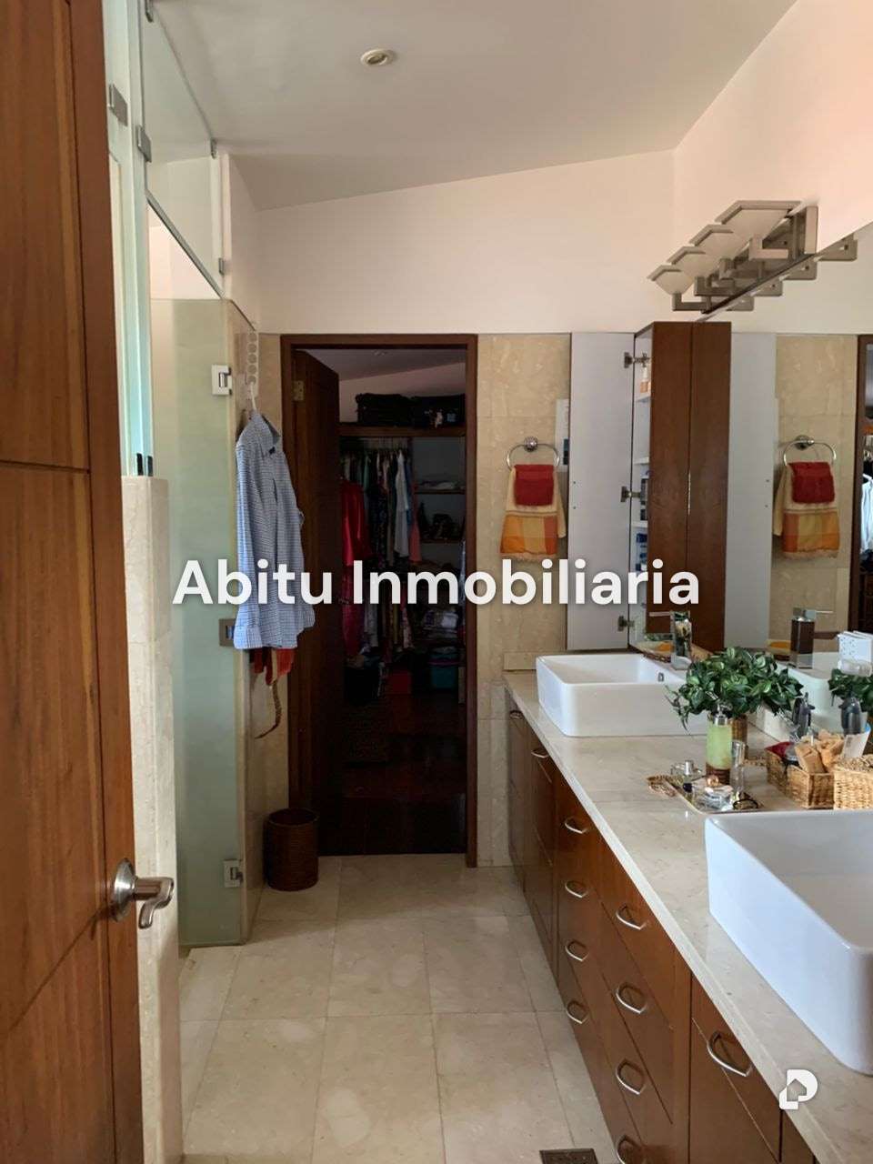 Casa en La Floresta, Caracas – 8