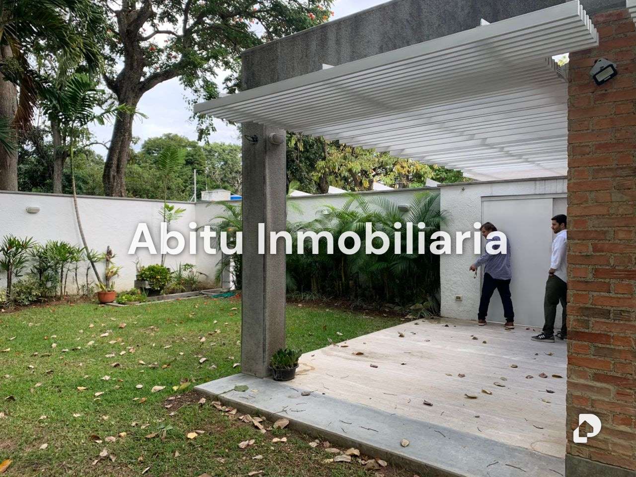 Casa en La Floresta, Caracas – 22