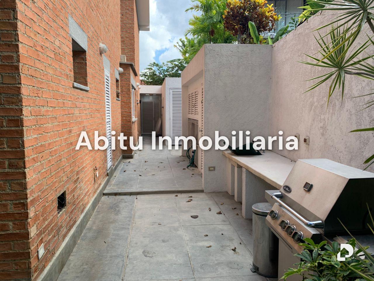 Casa en La Floresta, Caracas – 4