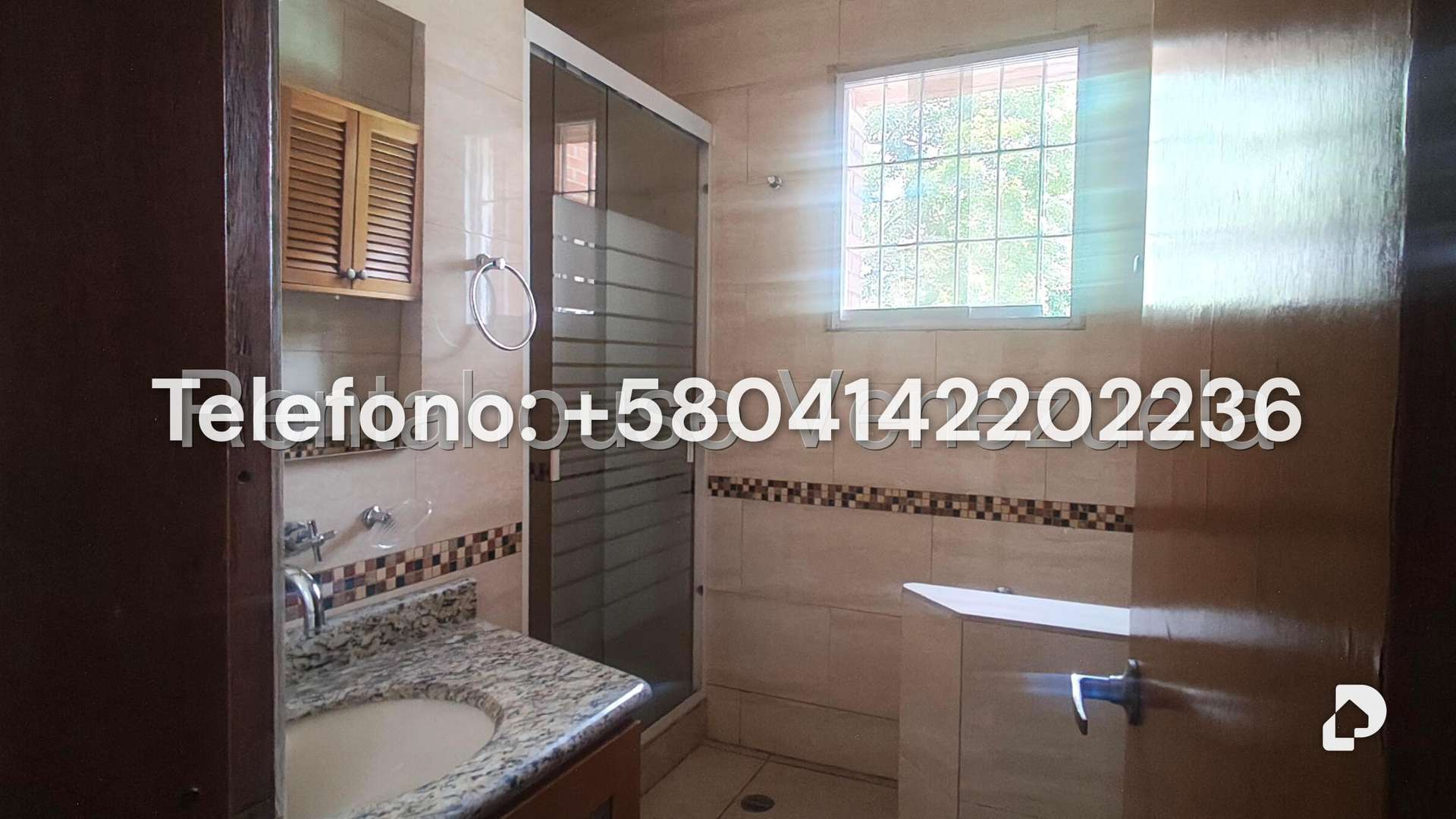 Casa en Alta Florida, Caracas – 24