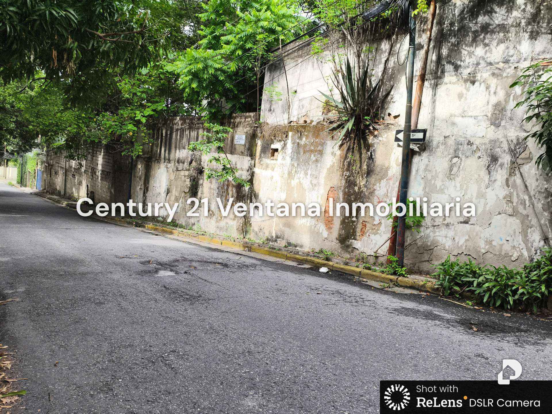 Land in Los Chorros, Caracas – 10