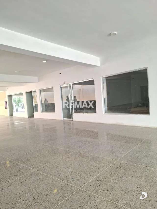 Local comercial en El Perú, San Francisco – 1