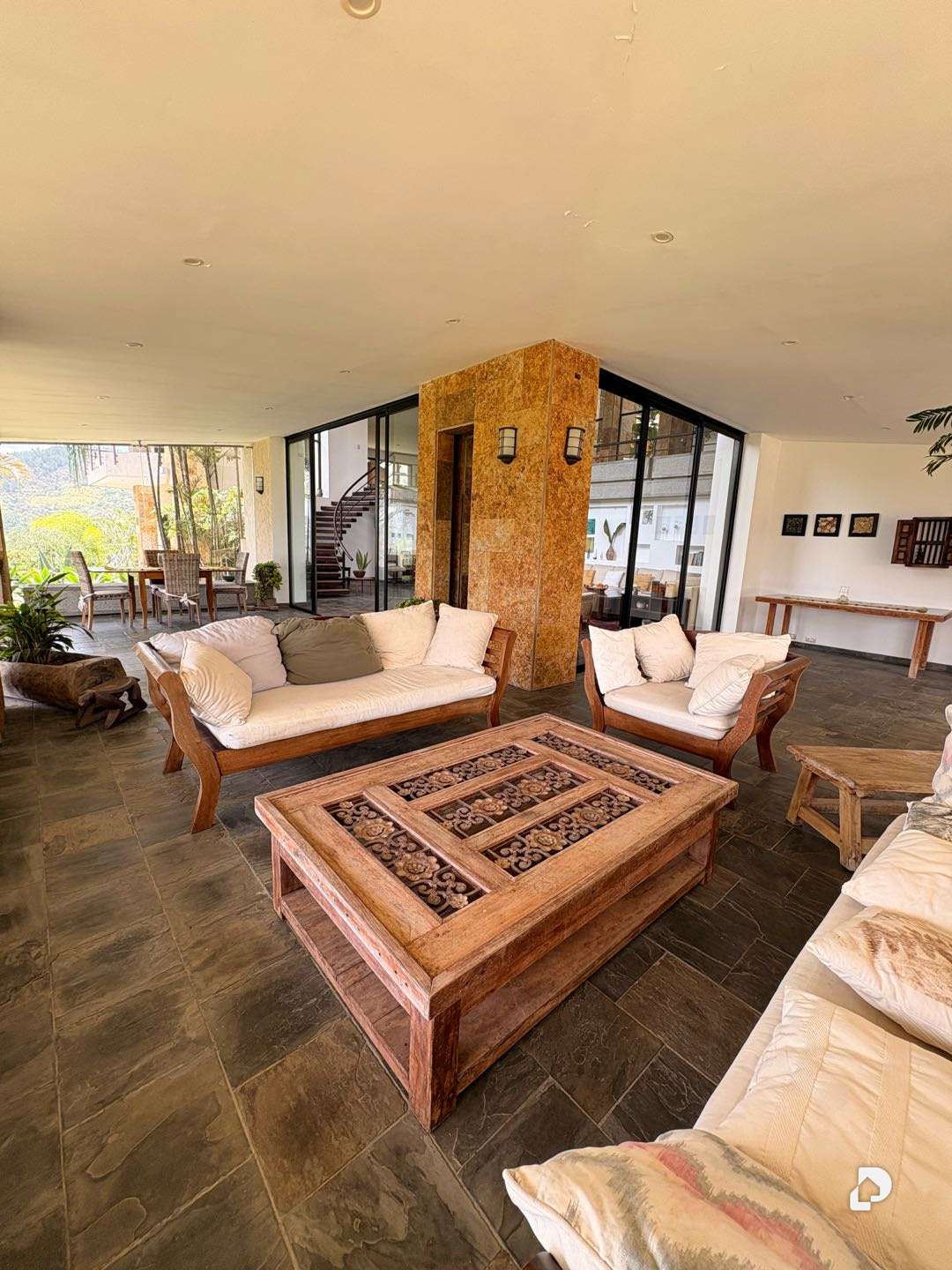 Casa en La Trinidad, Caracas – 17