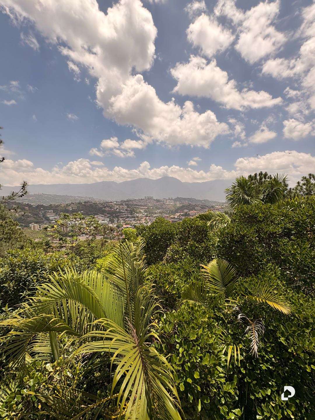 Casa en La Trinidad, Caracas – 16