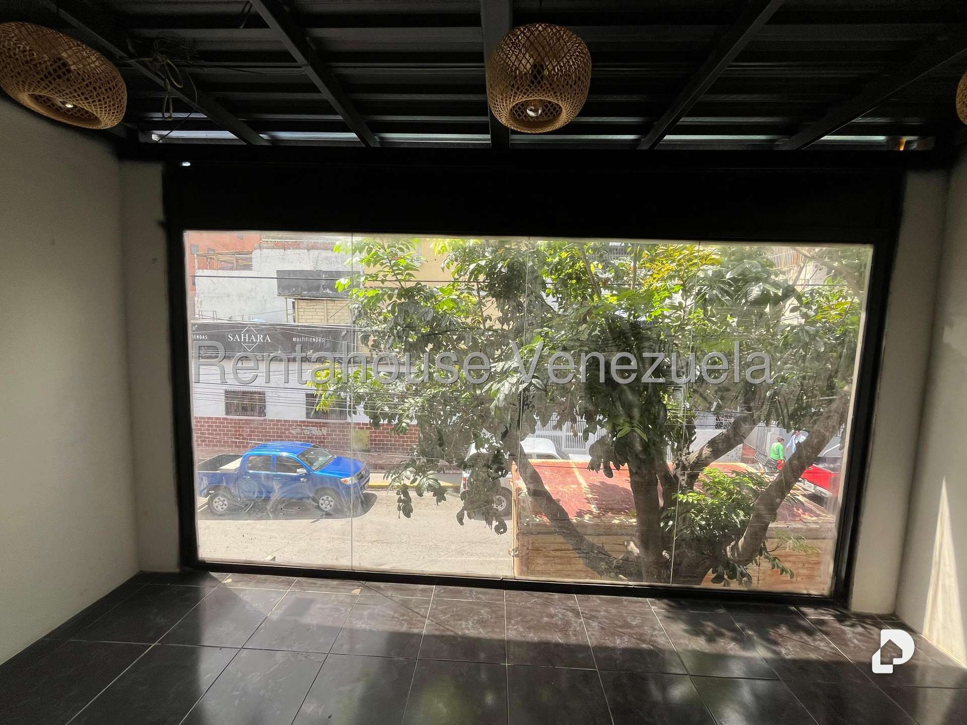 Local comercial en Catia, Caracas – 20