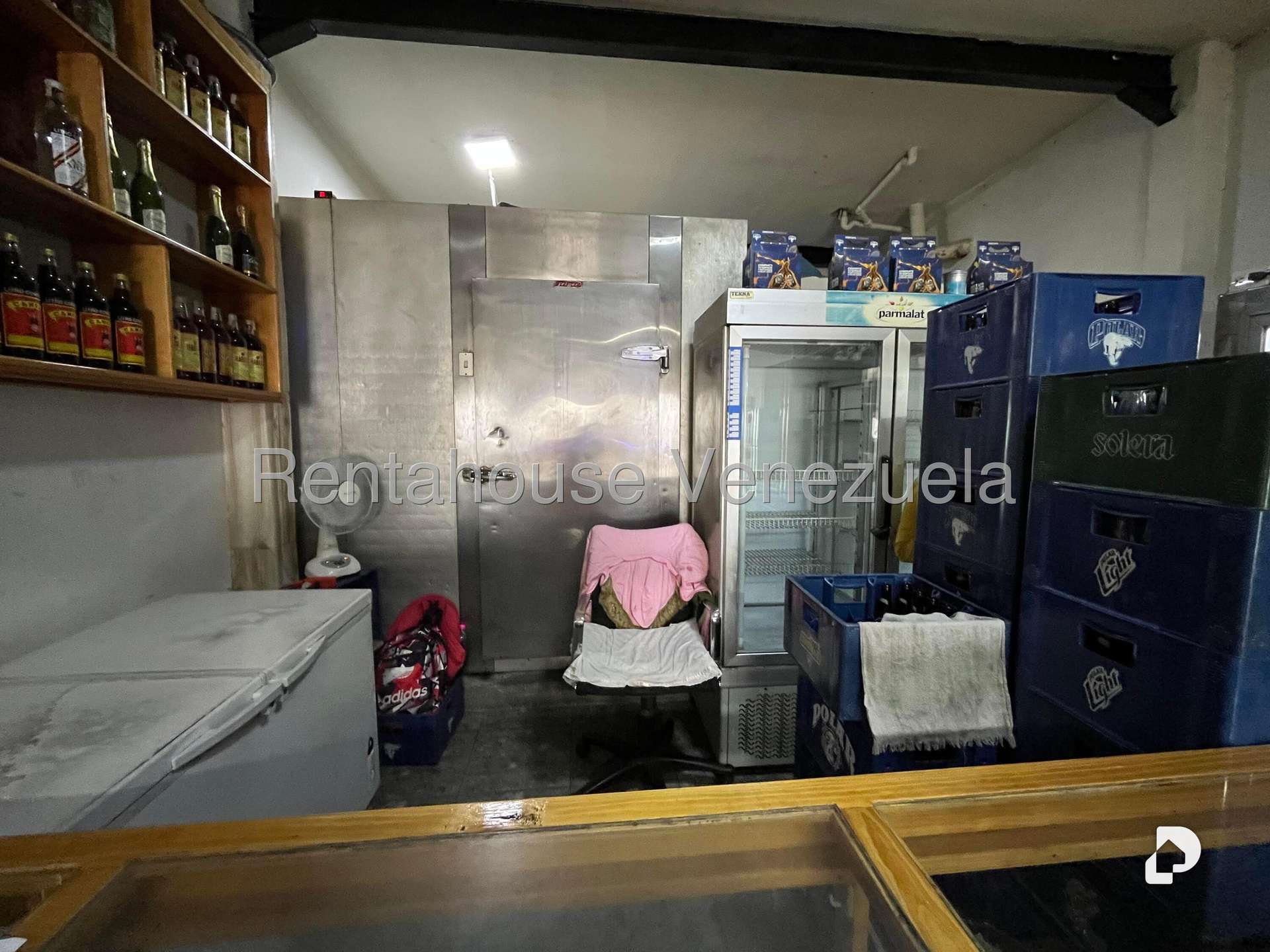 Local comercial en Catia, Caracas – 11