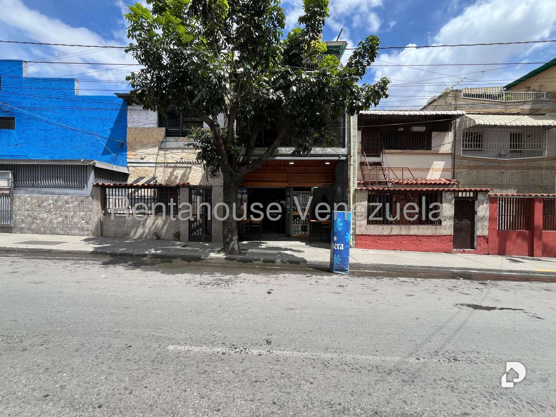 Local comercial en Catia, Caracas – 30