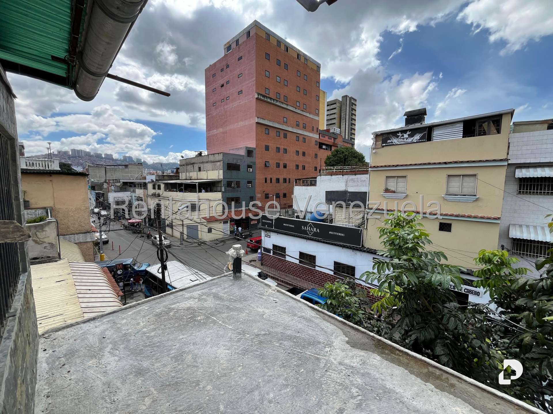 Local comercial en Catia, Caracas – 27