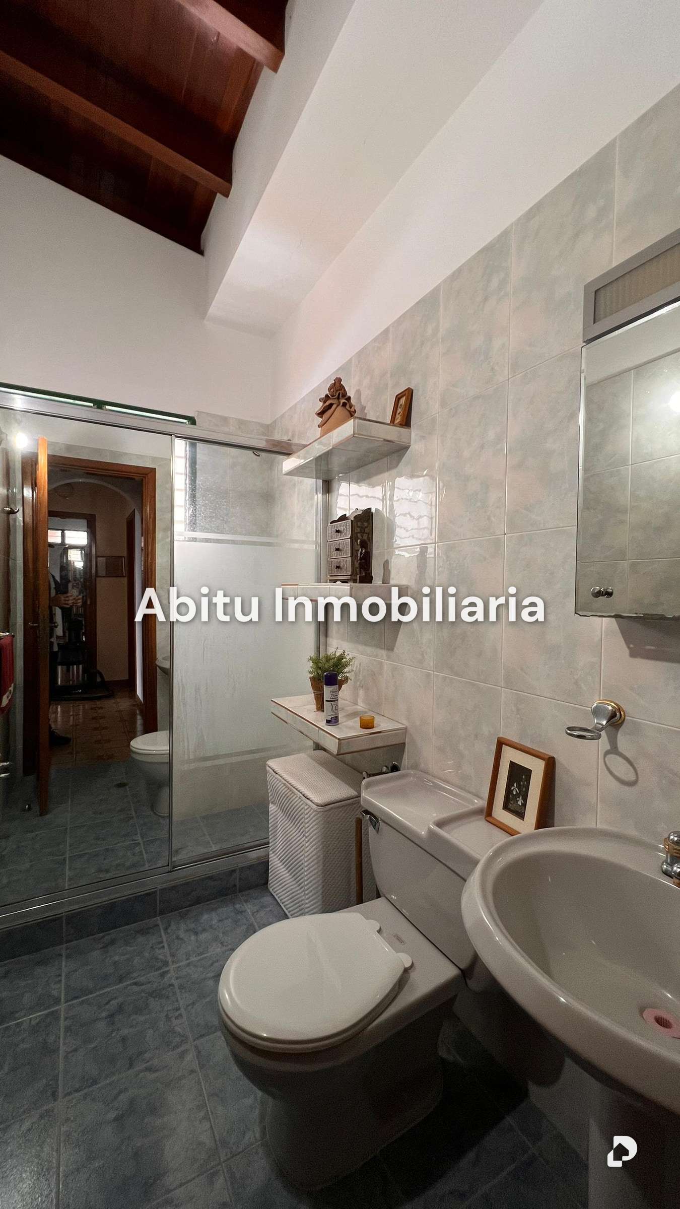 Casa en Los Naranjos (Las Mercedes), Caracas – 16