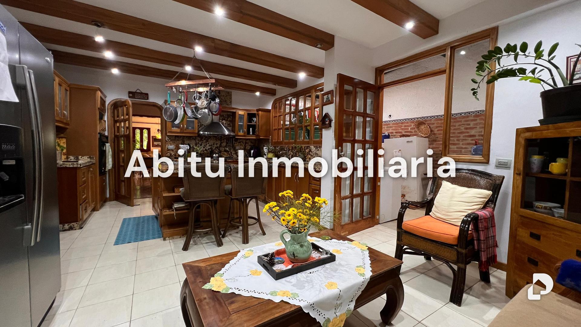Casa en Los Naranjos (Las Mercedes), Caracas – 5