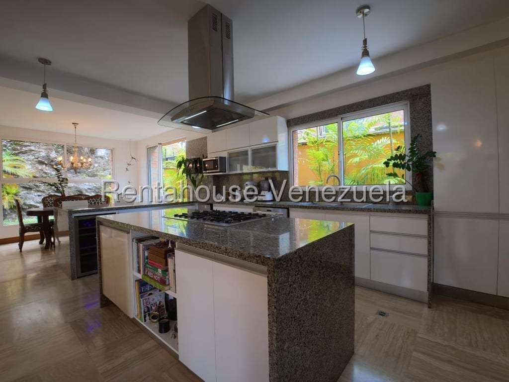 Casa en La Lagunita Country Club, Caracas