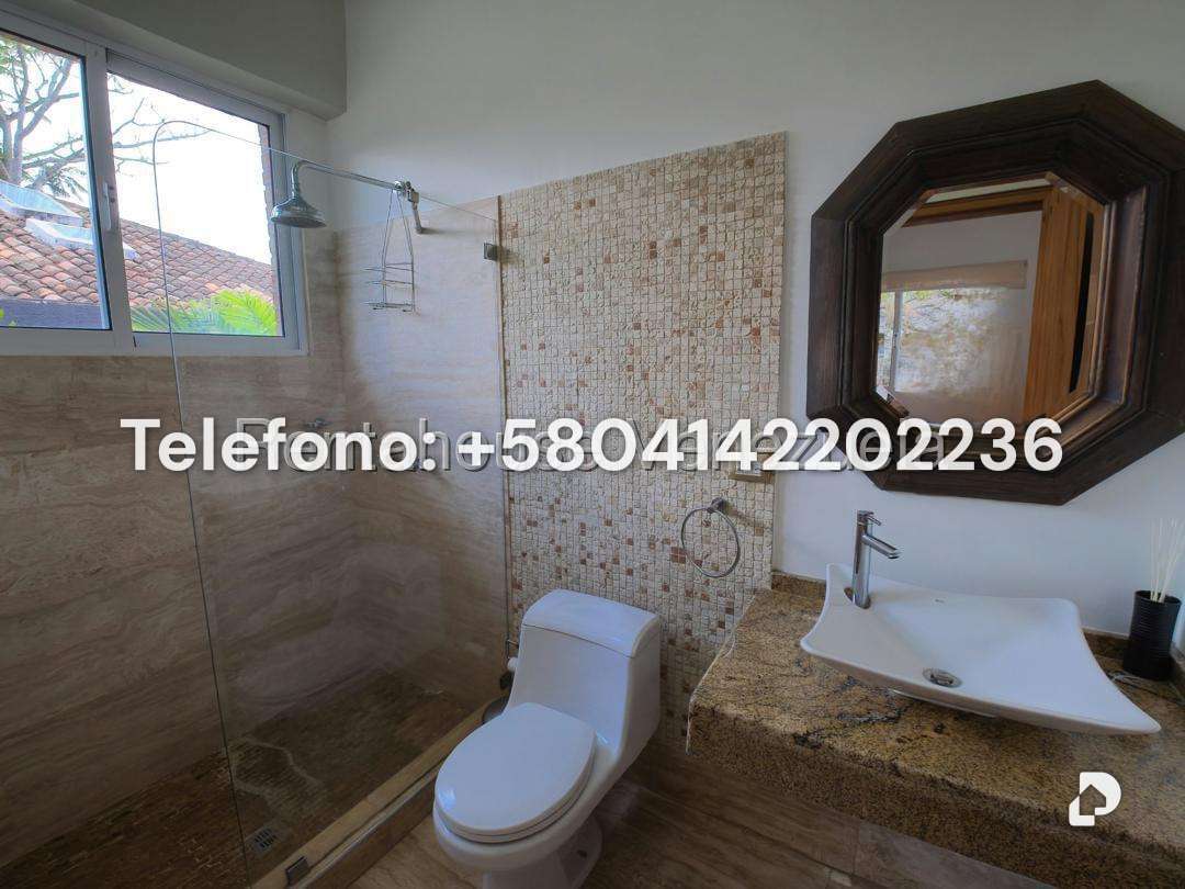 Casa en La Lagunita Country Club, Caracas – 31