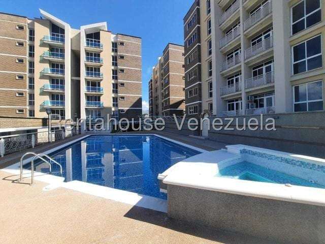 Apartment in Trigal Norte, Valencia - 1