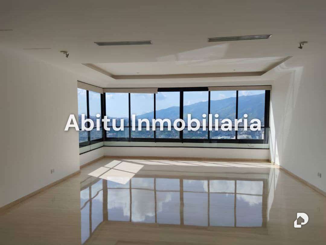 Apartamento en San Román, Caracas – 2