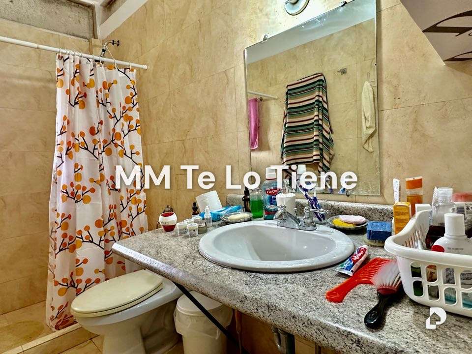 Casa en Los Guayabitos, Caracas – 20