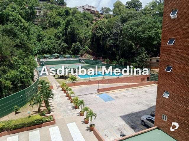 Apartamento en Urbanización Colinas de Los Chaguaramos, Caracas – 10