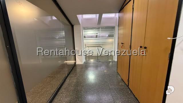 Oficina en Las Mercedes, Caracas – 2