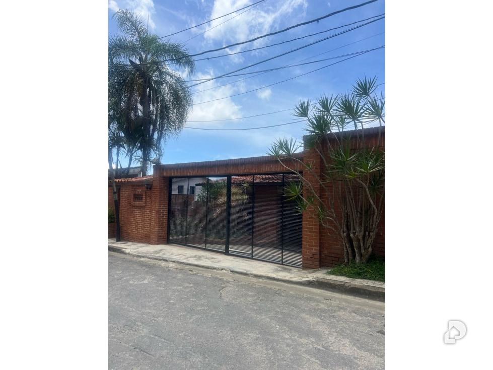 Casa en Alto Hatillo, Caracas – 2