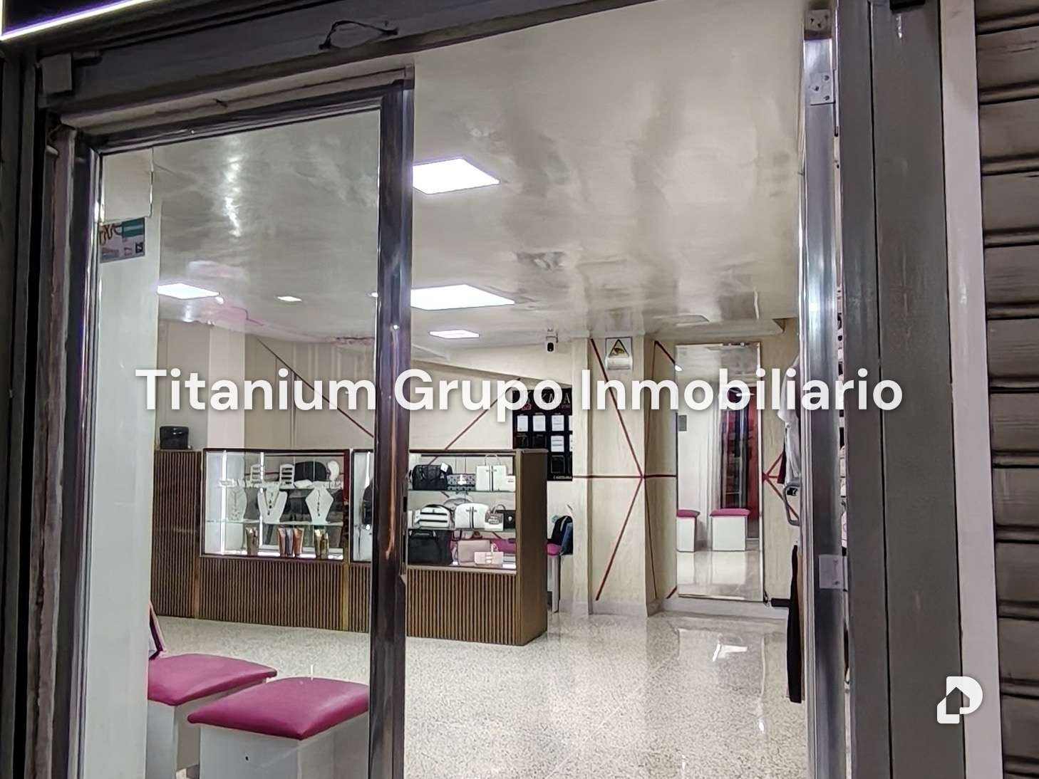 Local comercial en Las Quintas III, Naguanagua – 1