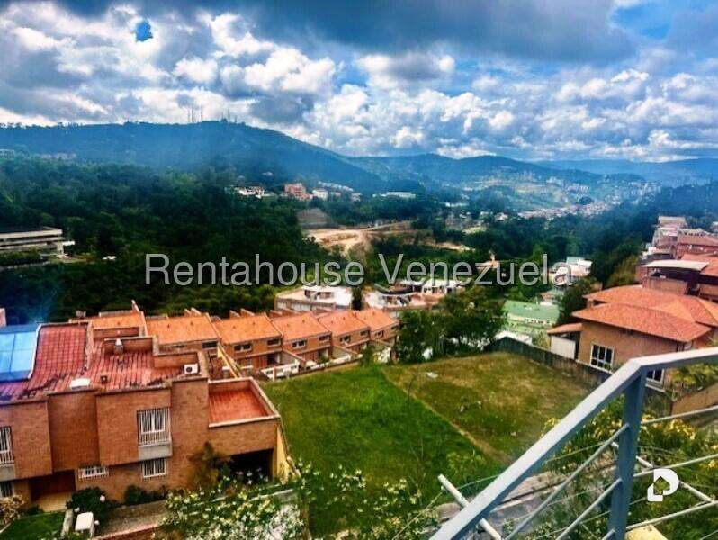 Casa en Alto Hatillo, Caracas – 11