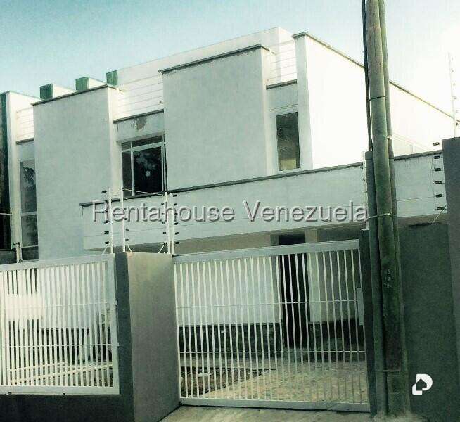 Casa en Alto Hatillo, Caracas – 14