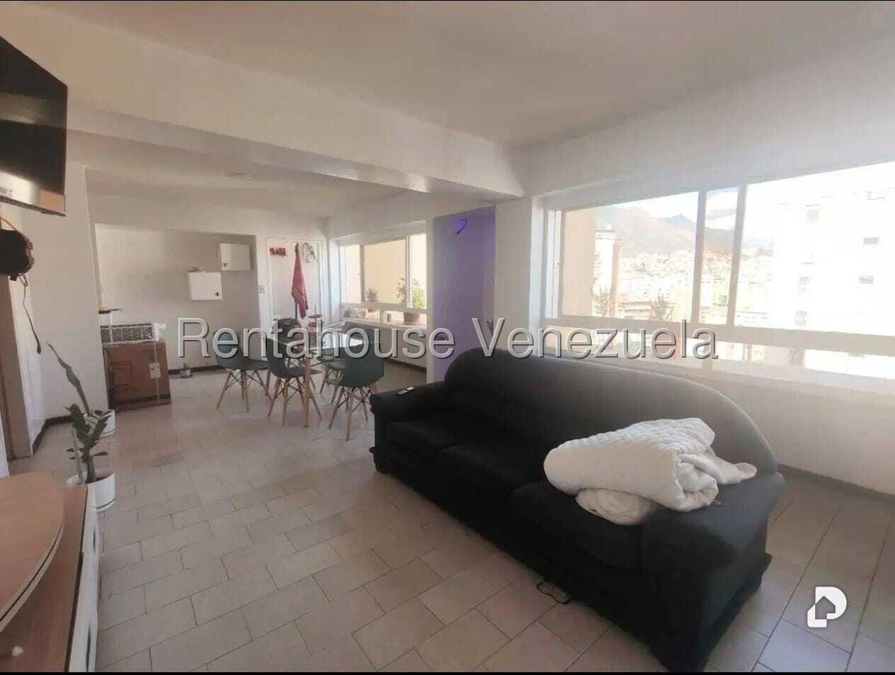 Apartamento en La Urbina, Caracas – 2