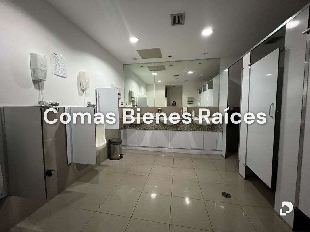 Oficina en Chacao, Caracas – 28