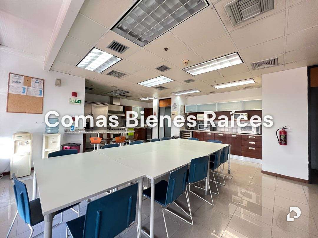 Oficina en Chacao, Caracas – 18