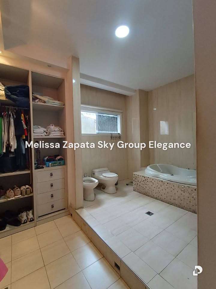 Casa en Colinas de Santa Rosa, Barquisimeto – 14